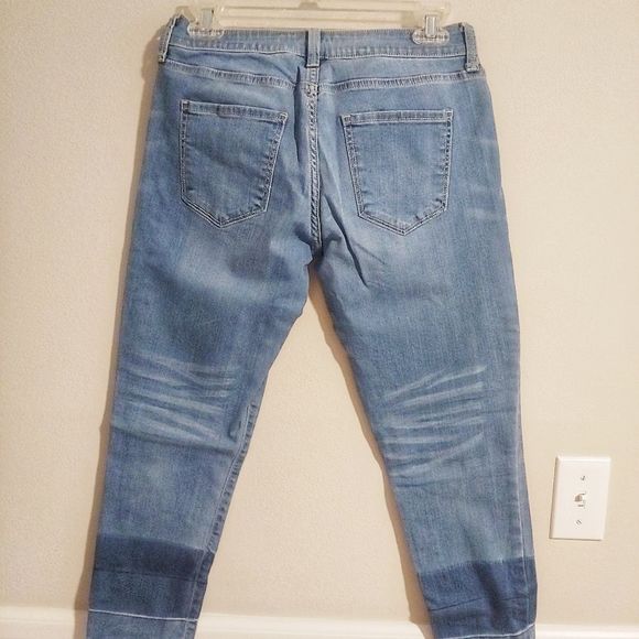 Arizona jean company crop jegging fraye… - Picture 2 of 6